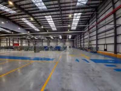 À Louer – Entrepôt logistique de 10 531 m² à Genne