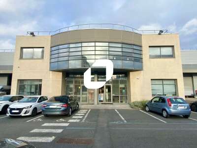 A louer Local d'activité 2244m² Gennevilliers