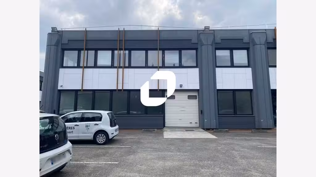 A louer Local d'activité 1021m² Gennevilliers