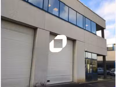 A louer Local d'activité 702m² Gennevilliers