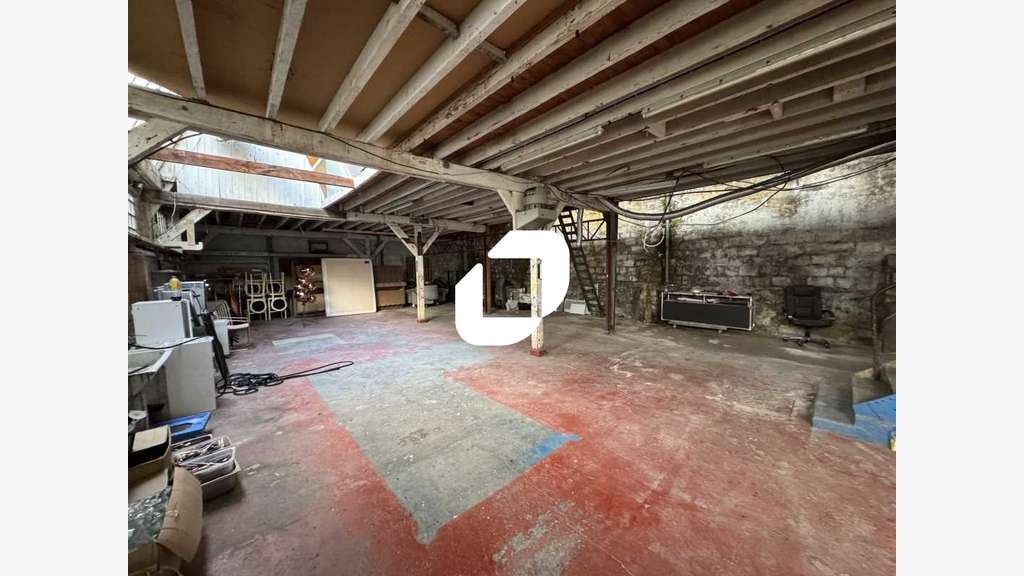 A louer Local d'activité 316m² Gentilly