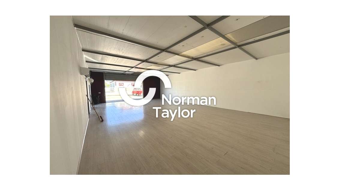 LOCAL D'ACTIVITE à louer dans le 34