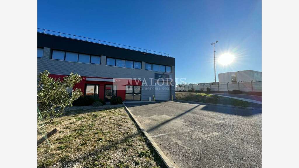 Locaux à partir de 239 m² à Gignac-la-Nerthe