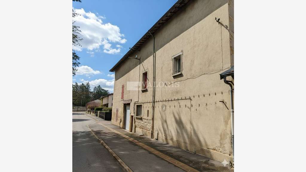 Entrepôt stockage 90m² à louer à Gleizé