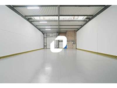 Location Locaux d'activités - Entrepôts à Gonesse