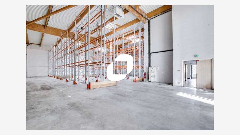 A louer Local d'activité 1242m² Gonesse