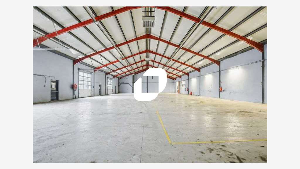 A louer Local d'activité 1316m² Gonesse