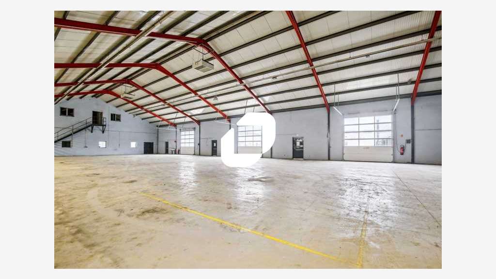 A louer Local d'activité 1316m² Gonesse