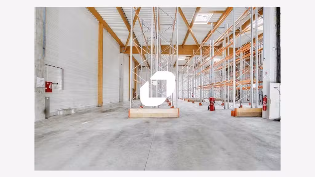A louer Local d'activité 1242m² Gonesse