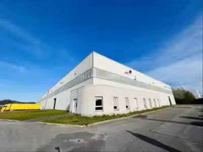 À louer entrepôt de 12 185m² Gonfreville-l'Orcher