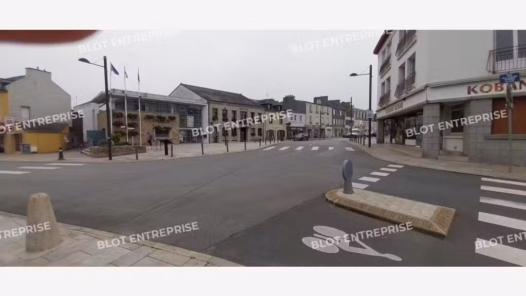 A louer local d'activités 50m² à Gouesnou centre 