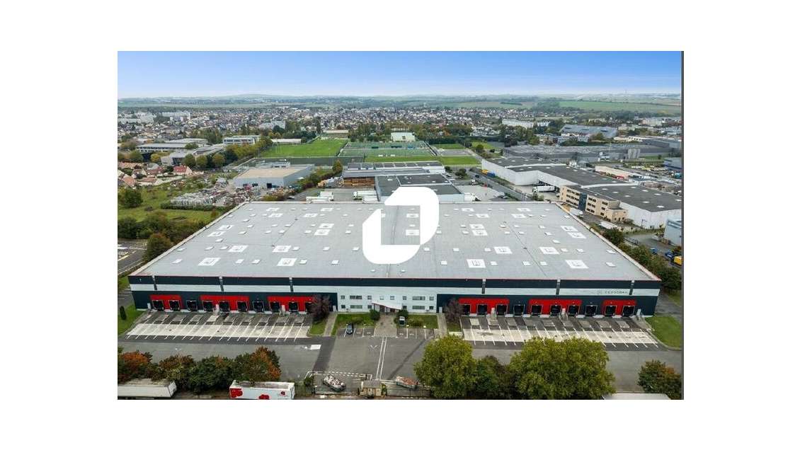 A louer Local d'activité 8115m² Goussainville