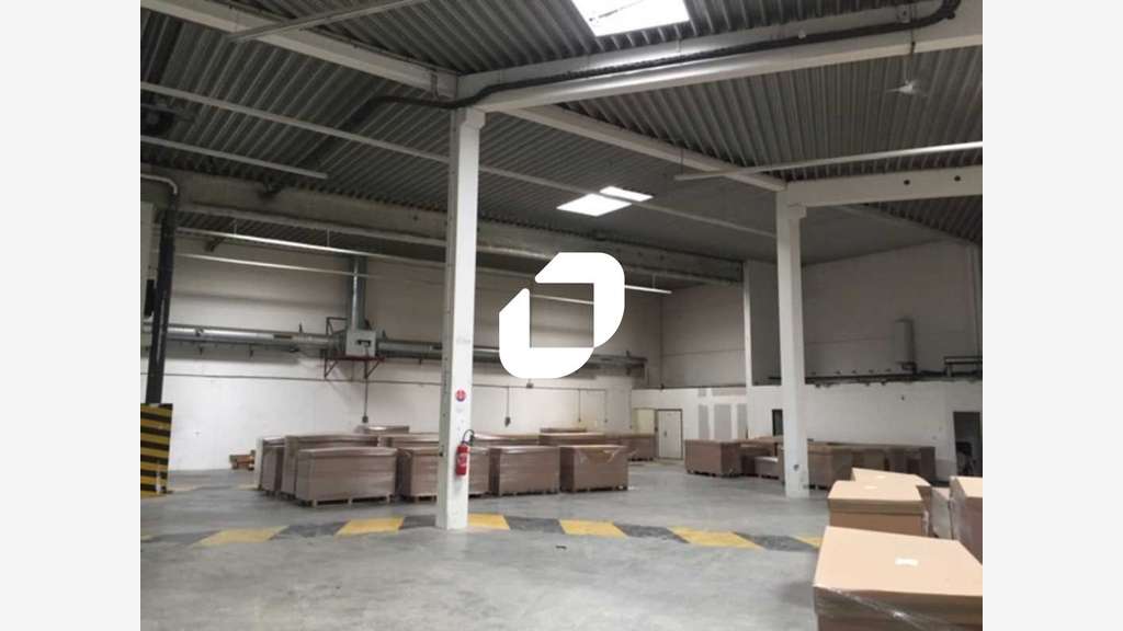 A louer Local d'activité 1184m² Goussainville