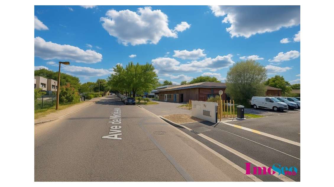 Entrepôt 662m² à louer sortie 26 à Gradignan