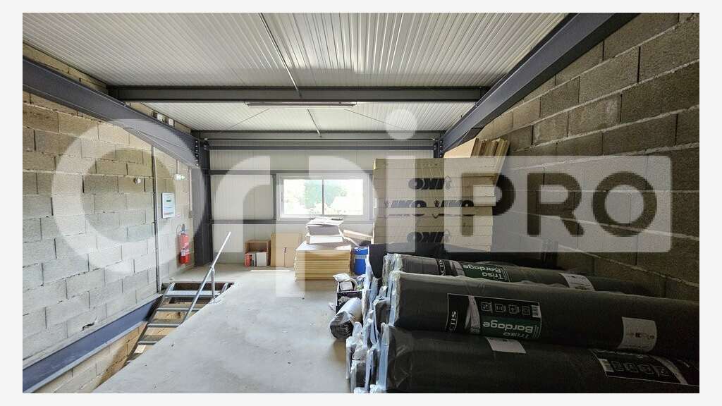 A louer local 125m² à Gradignan Haut Vigneau A63