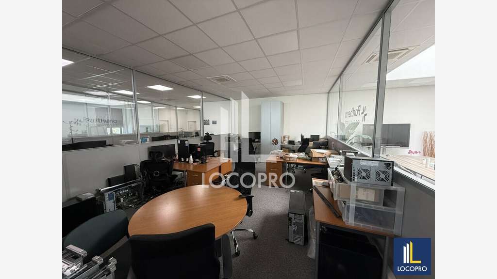 propose à la location un
