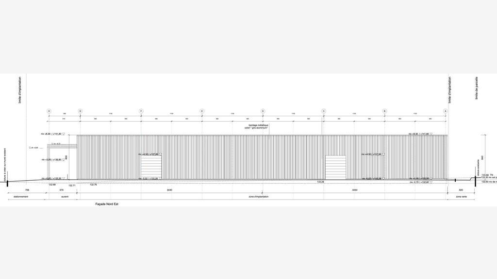 À LOUER ENTREPÔT LOGISTIQUE 1 200 m² GRASSE