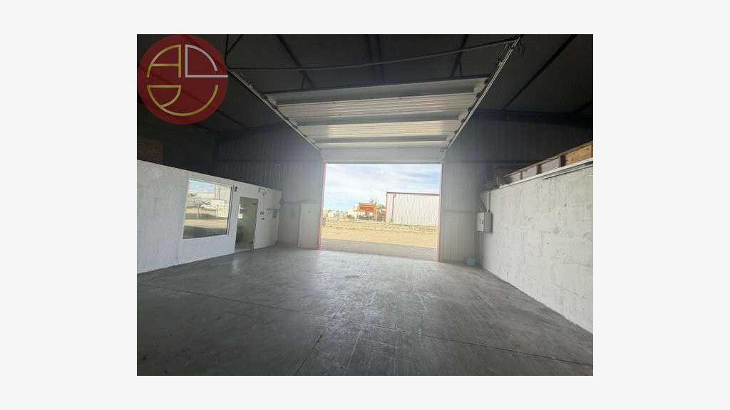 Entrepôt à louer de 360m² en za à Gratentour