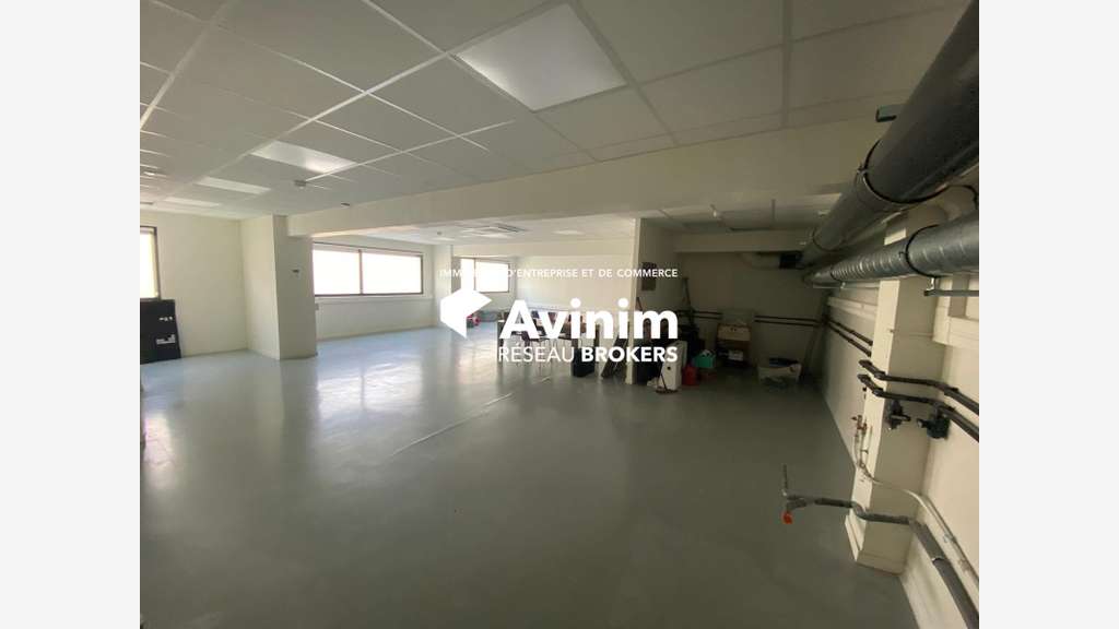 Locaux R&D avec salle blanche 705m² à Grenoble