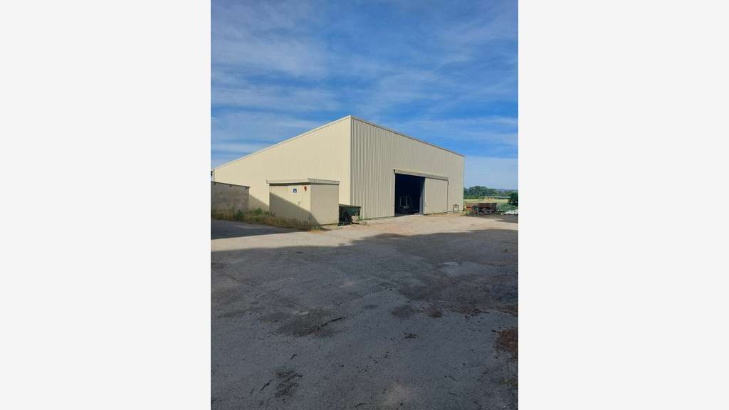 Hangar neuf 500m² à louer Gréoux-les-Bains A51