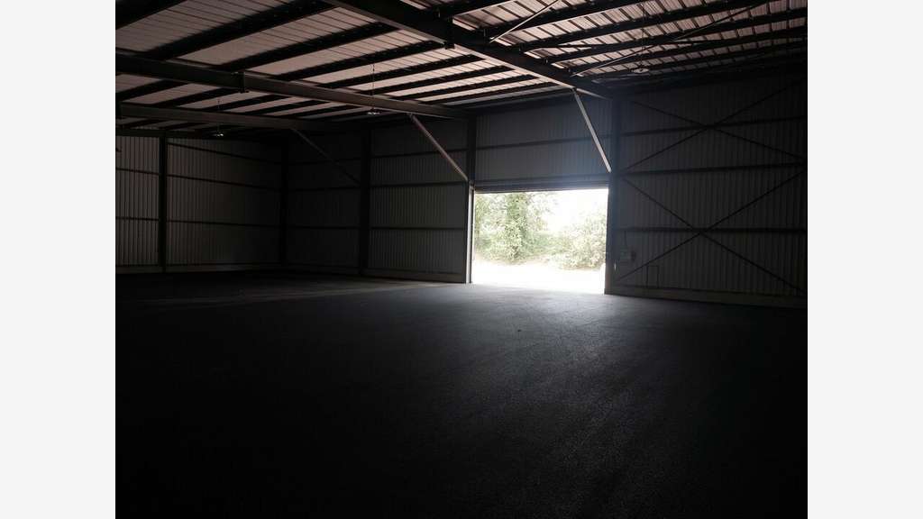 Hangar neuf 500m² à louer Gréoux-les-Bains A51