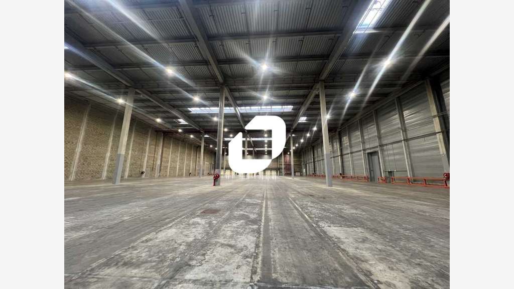  vous propose un bâtiment logistique d'une