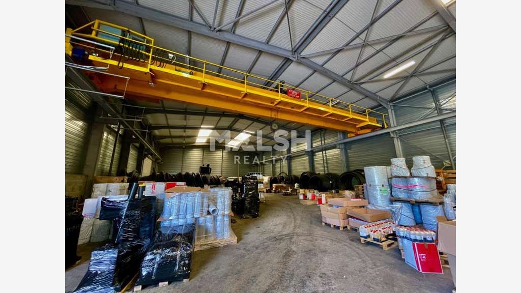 Bâtiment d'activités indépendant à louer à Grigny