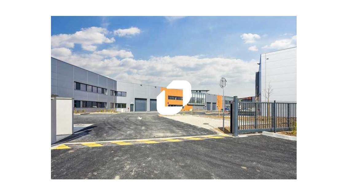 A louer Local d'activité 412m² Grigny