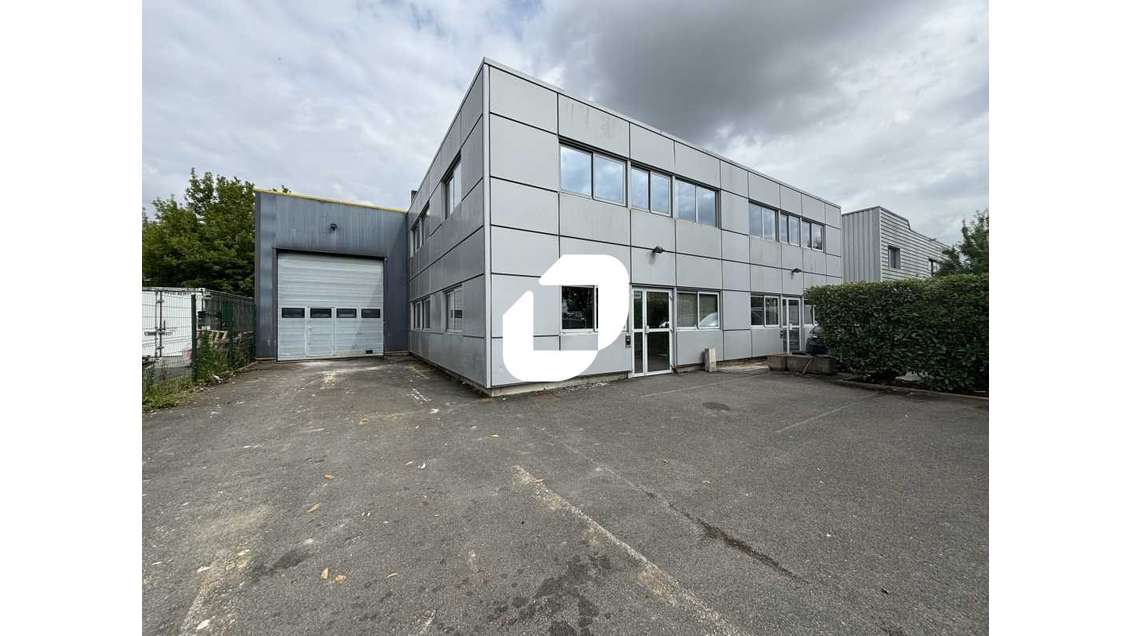 A louer Local d'activité 500m² Grigny