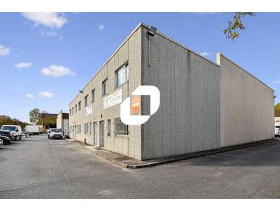 Location Locaux d'activités - Entrepôts à Grigny