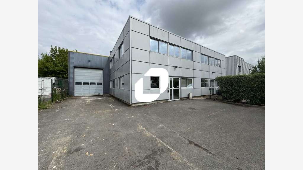 A louer Local d'activité 500m² Grigny