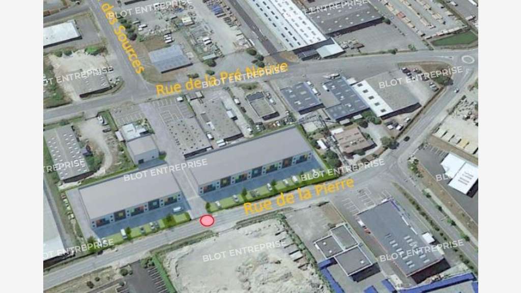 A louer cellule 158m² à Guérande ZA Villejames