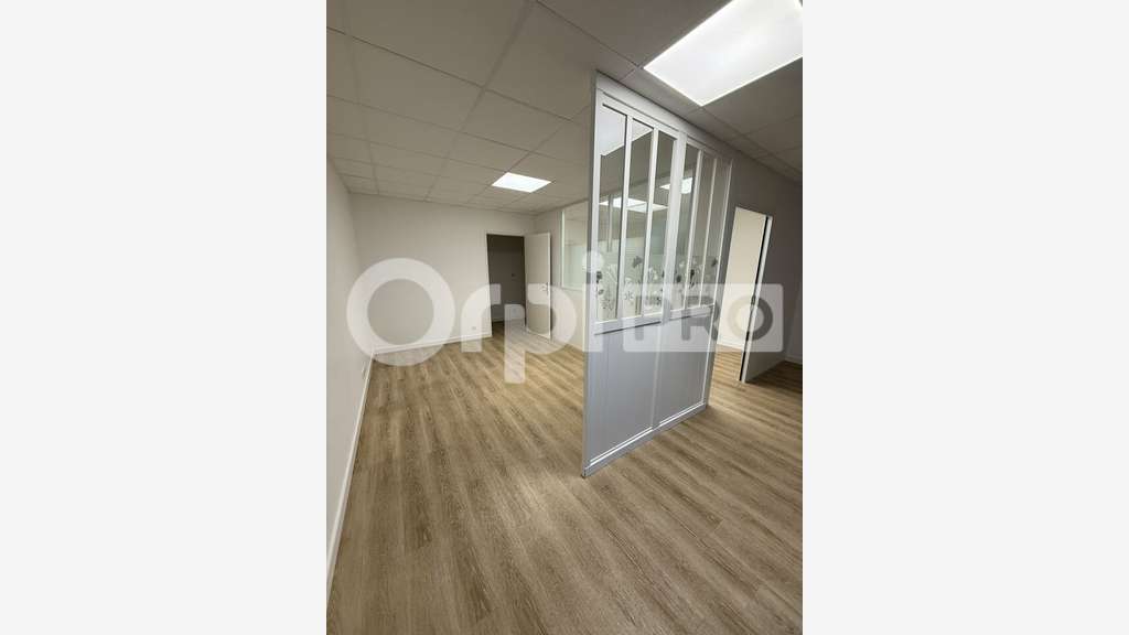 A Louer local commercial 39m² à Guérande