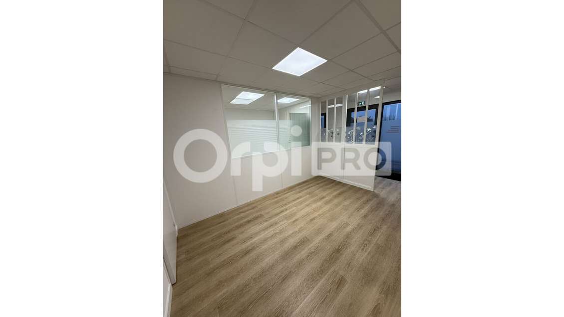 A Louer local commercial 39m² à Guérande