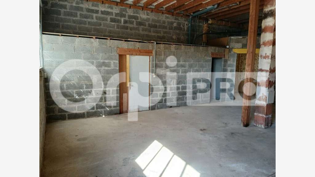 A louer entrepôt de 70m² à Saillé Guérande