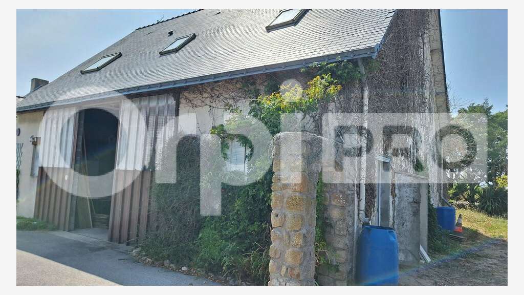 A LOUER ENTREPOT SAILLE GUERANDE
