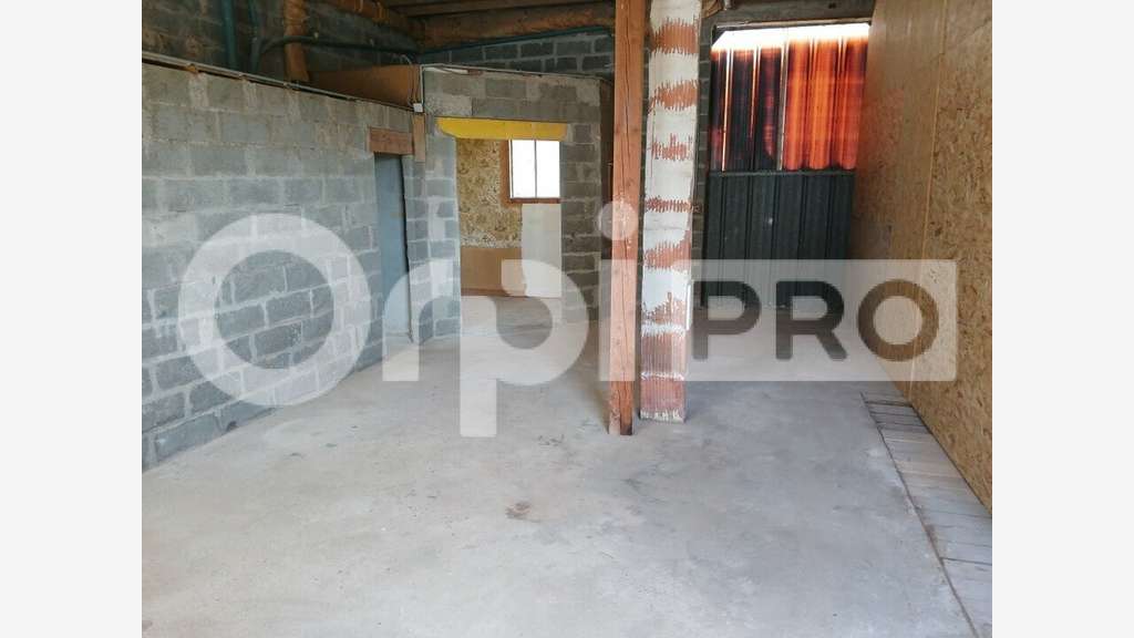 A louer entrepôt de 70m² à Saillé Guérande