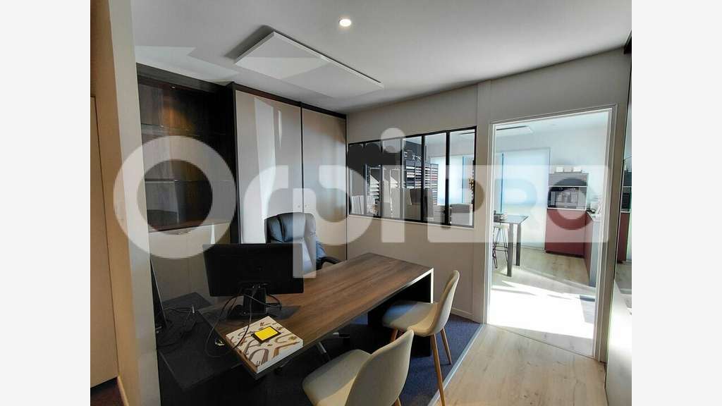 Local d'activité 168m² à louer Guérande Villejames