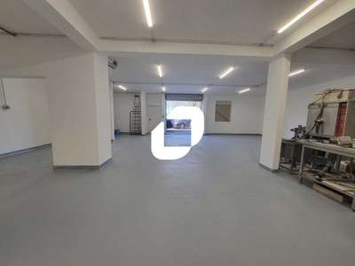 Location Locaux d'activités - Entrepôts à Guibeville