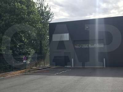 A louer cellule d'activité 150m² à Guichen