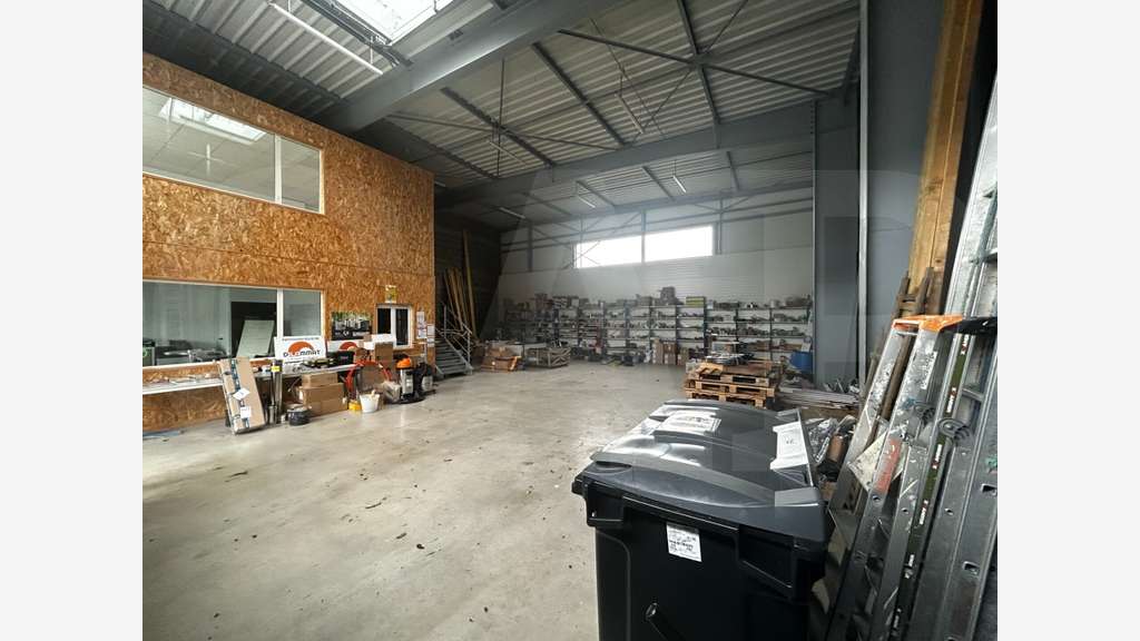 Opportunité Locative 233m² à Guichen