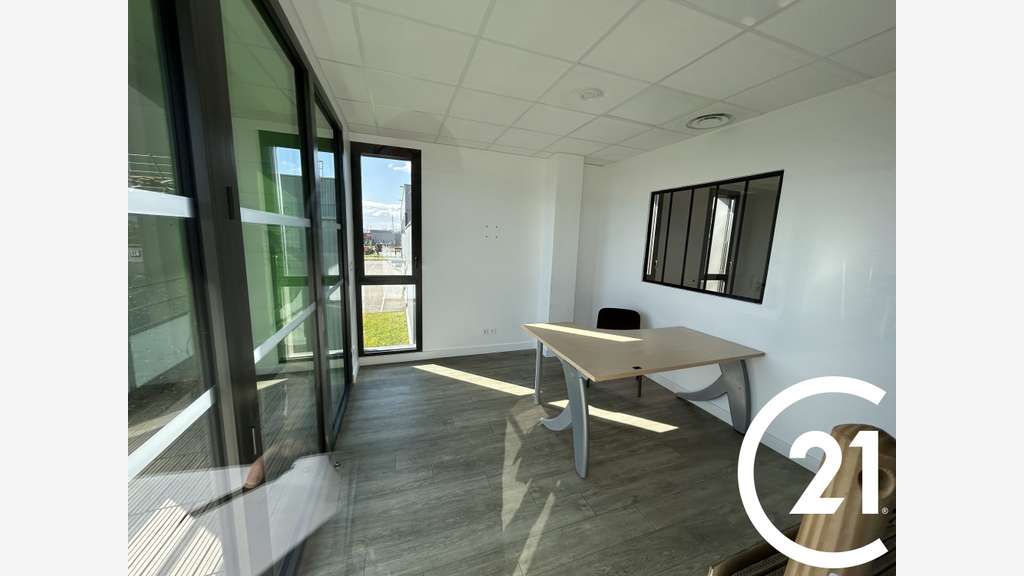 A louer bâtiment activité 470m² Guilherand Granges
