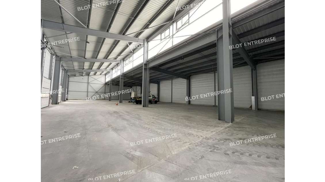 A louer local 276m² zone Lavallot Nord à Guipavas