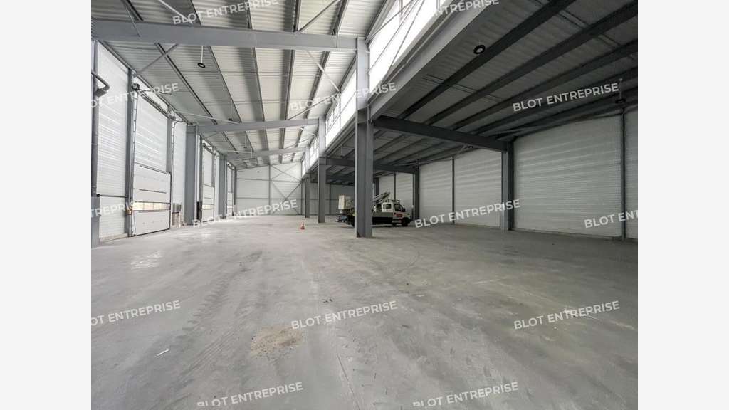 A louer local 276m² zone Lavallot Nord à Guipavas