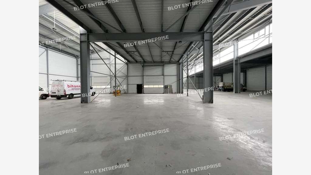 A louer local d'activités neuf de 562m² à Guipavas