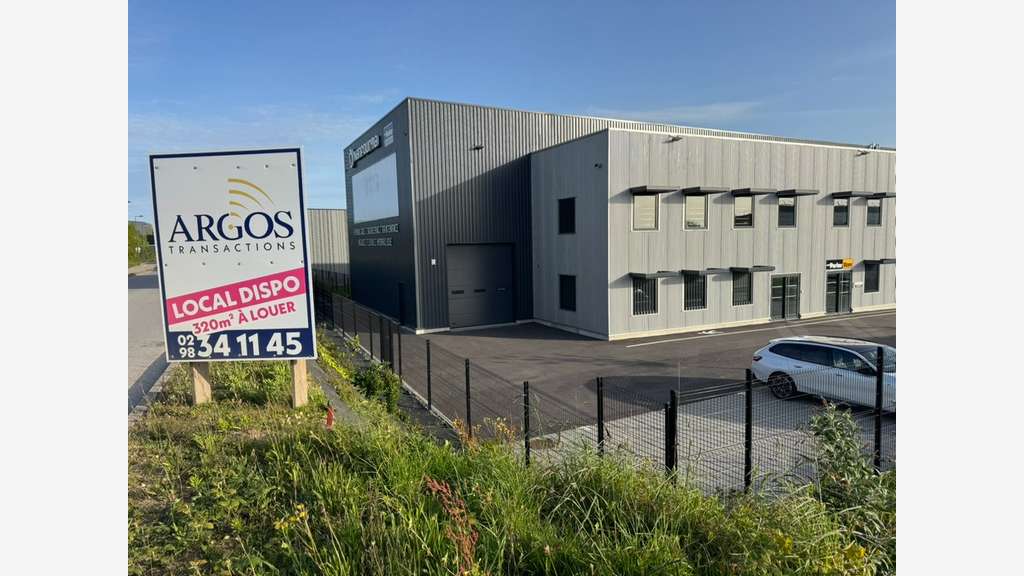 A louer local d'activité 320m² Guipavas empl strat