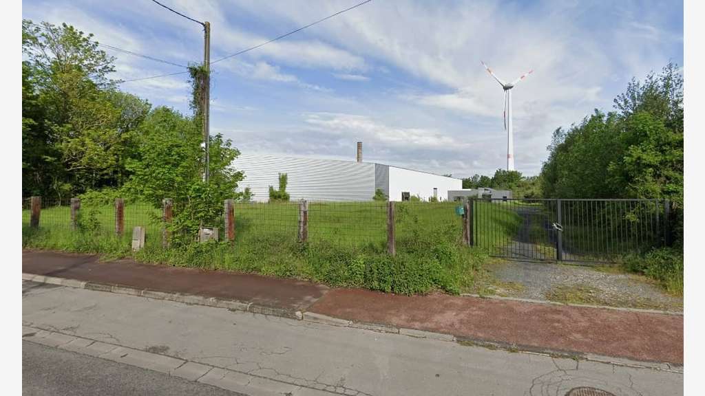À louer entrepôt 7000m² proche de Lille à Halluin 