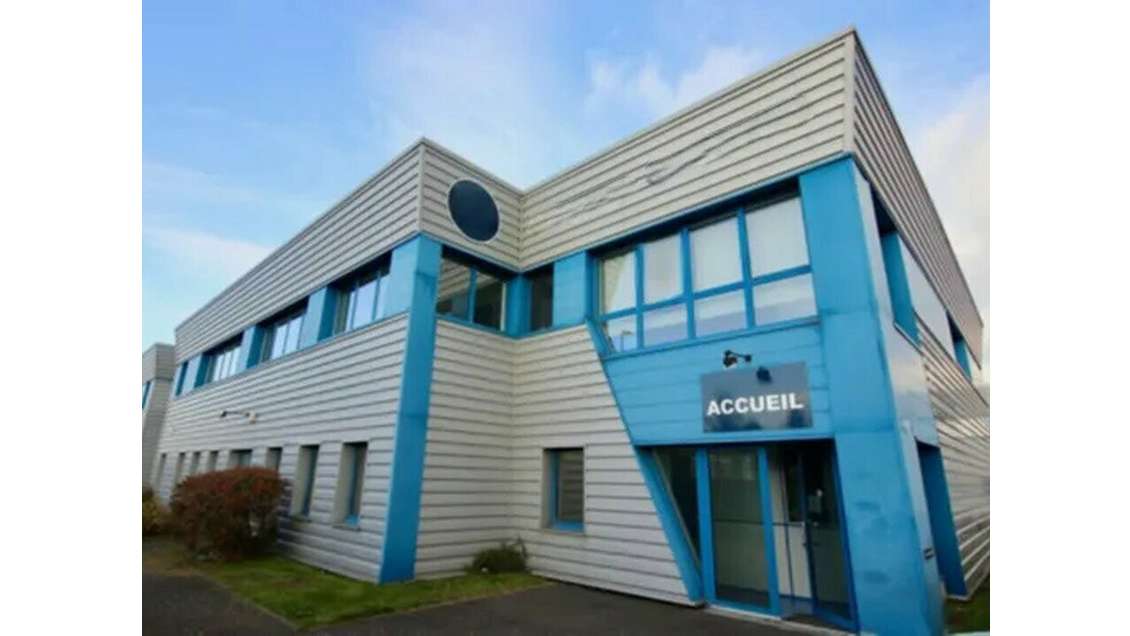 Local d'activités 240m² à louer à Harfleur (76)