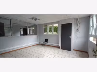 À louer – Local d'activités de 398 m² à Harfleur –
