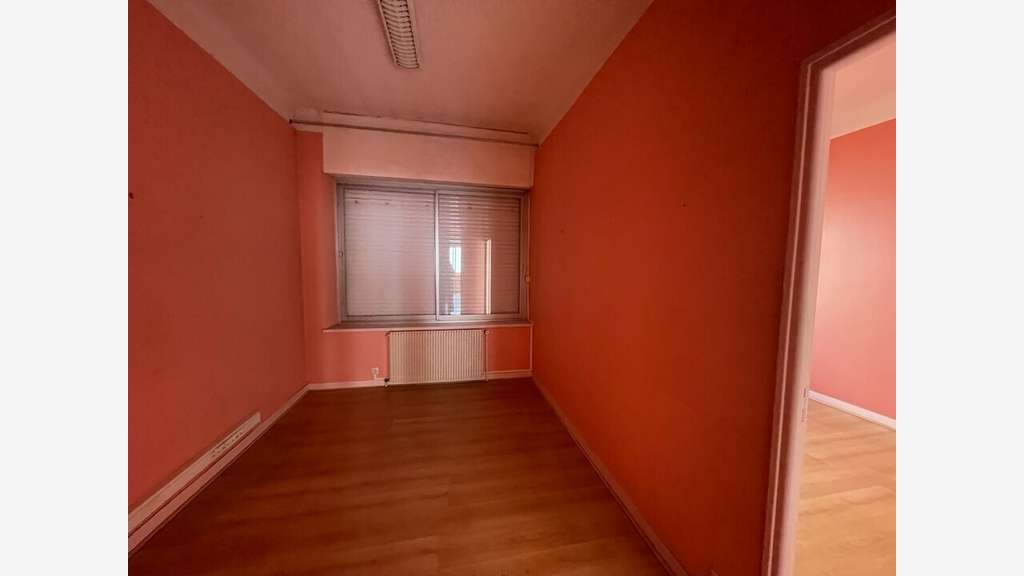 Loue local professionnel de 85m² centre Hennebont